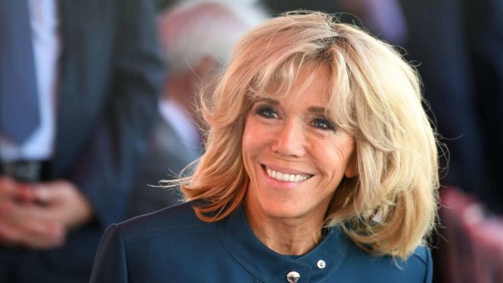 emmanuel macron wife
