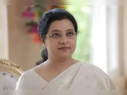 sourav ganguly wife