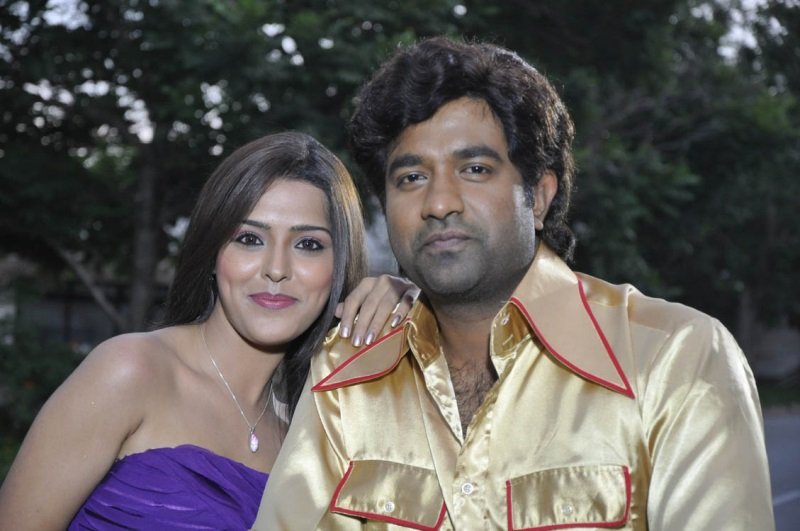 vennela kishore wife