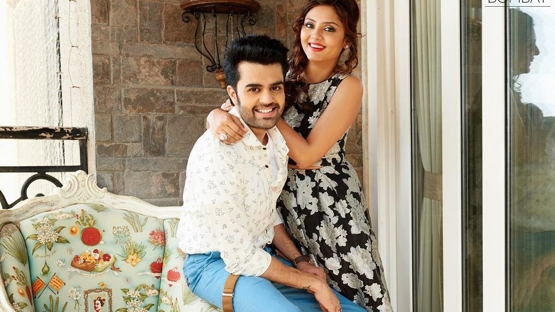 manish paul wife