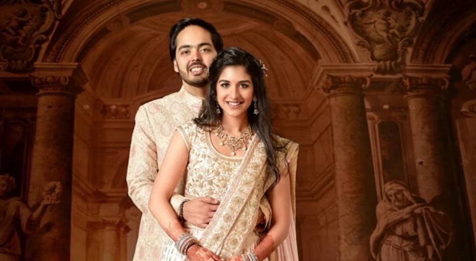 anant ambani wife age
