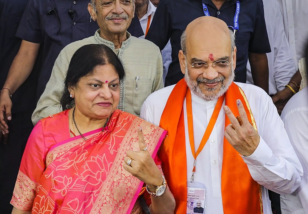 amit shah wife