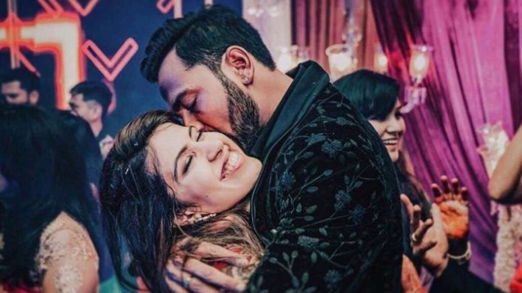 krunal pandya wife