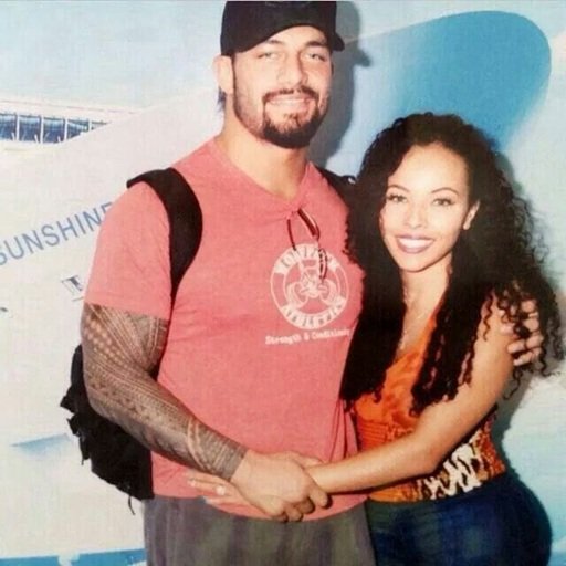 roman reigns wife